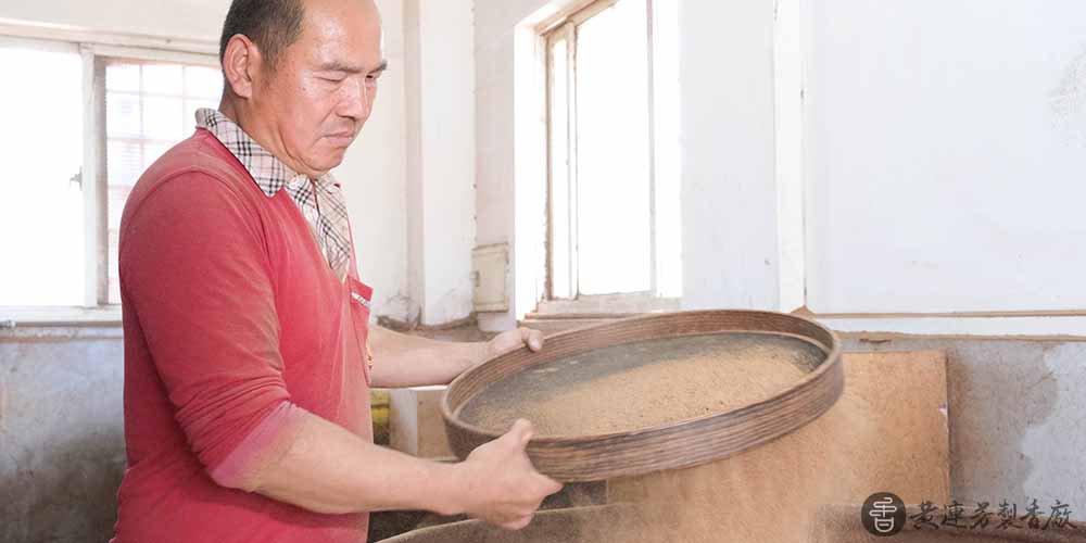 為什麼大家都選黃連芳製香廠？