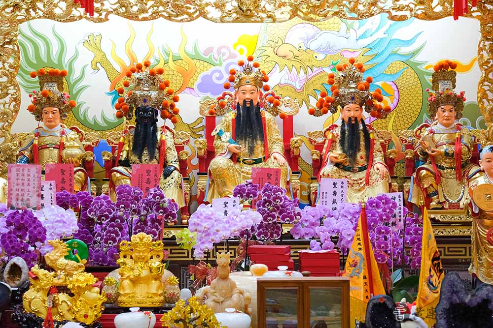 松山慈惠堂拜什麼？