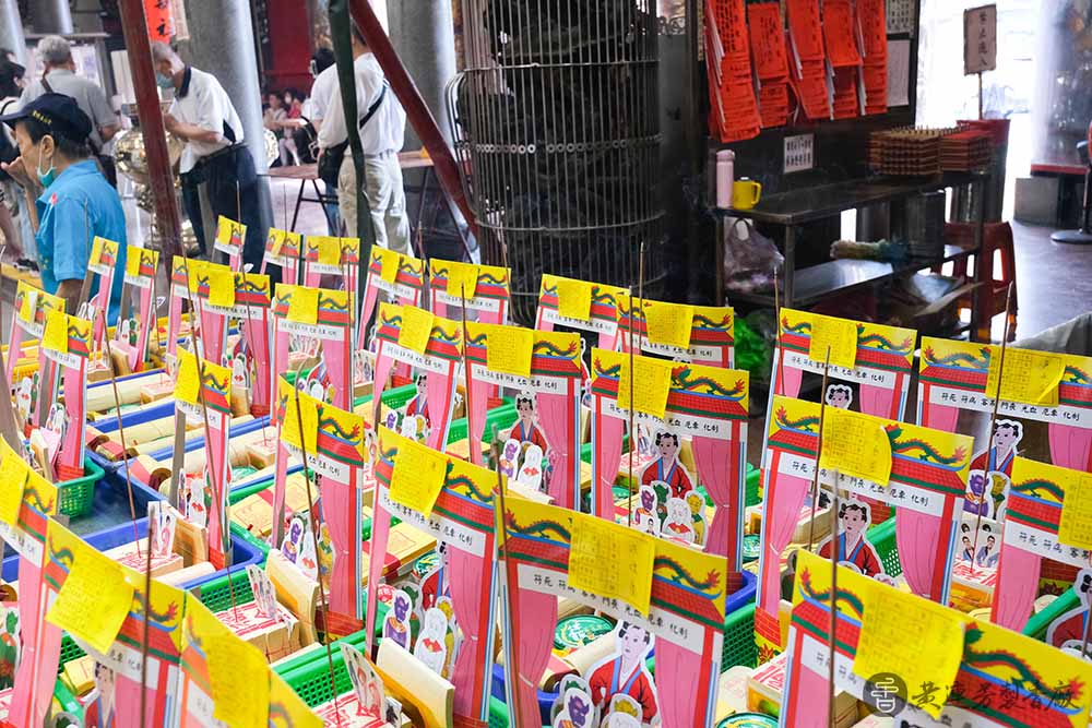 新莊地藏庵怎麼拜？