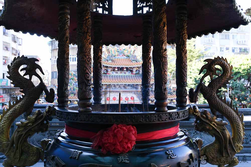 蘆洲忠義廟拜什麼